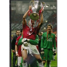 Signed photo of Wes Brown the Manchester United footballer
